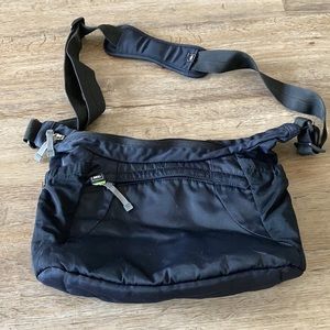 REI- crossbody bag